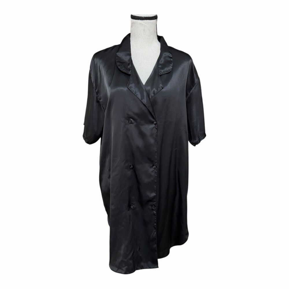 VTG Beth Michaels Black Satin Sleep Shirt Dress Silky Taiwan M Goth Witchy